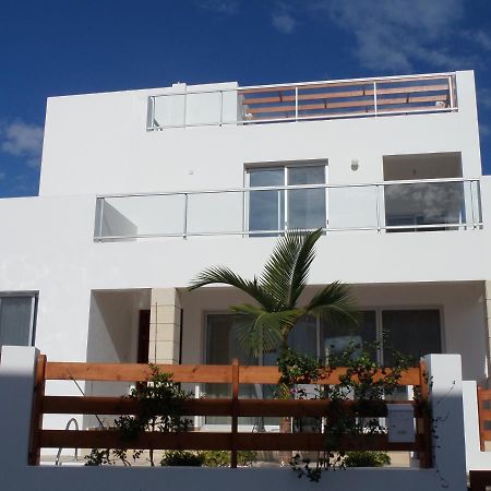 Modern Villa, 4 Bedrooms, Private Pool, Close To Coral Bay Strip Peyia Bagian luar foto