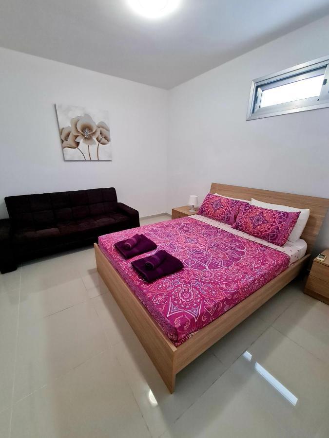 Modern Villa, 4 Bedrooms, Private Pool, Close To Coral Bay Strip Peyia Bagian luar foto