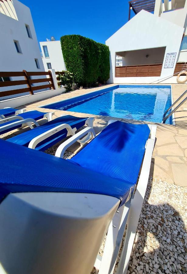 Modern Villa, 4 Bedrooms, Private Pool, Close To Coral Bay Strip Peyia Bagian luar foto